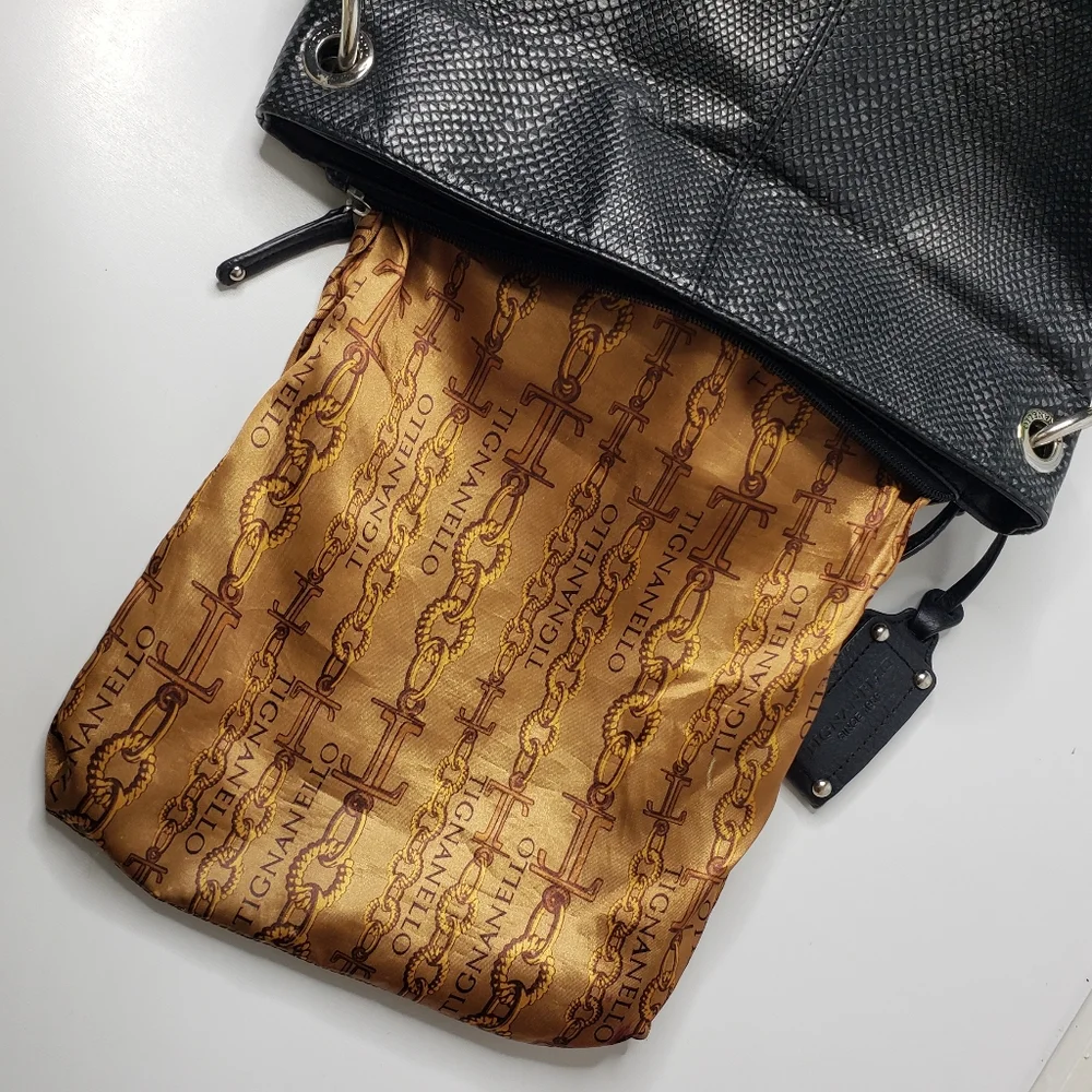 Tignanello texture reptile